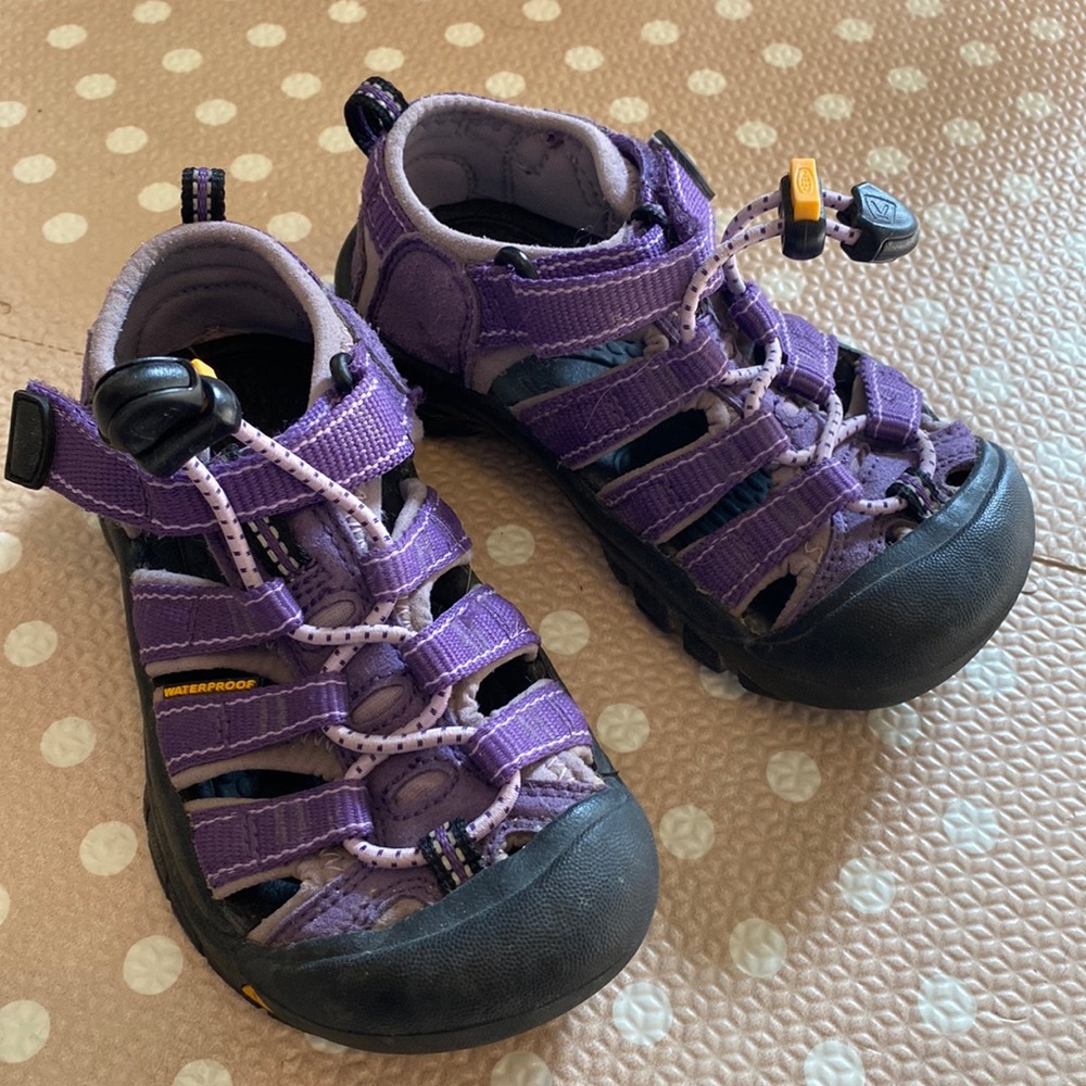 Purple Keens